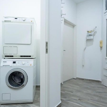 New Comfy Studio At Convenient Location 布达佩斯 外观 照片